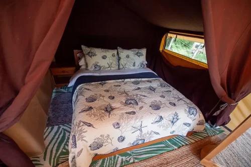 Chirps Safari Tent - A double bed